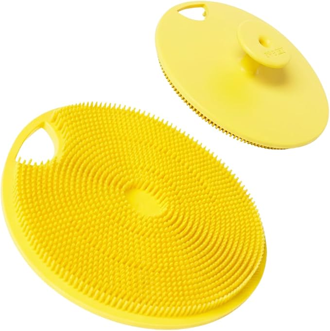 Boie USA Body Scrubber with Handle - Hygienic, Exfoliating Loofah Alternative - Feels Like Silicone Scrubber Gentle on Sensitive Skin, Hypoallergenic, BPA & Latex-Free, Made in the USA (Yellow)