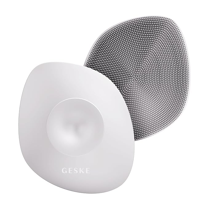 GESKE Body Brush | 4 in 1 | Design with Metal Ring | Cleansing Brush for the Entire Body | Professional Deep Cleaning | Soft Silicone Bristles | Ergonomic Two-Finger Design