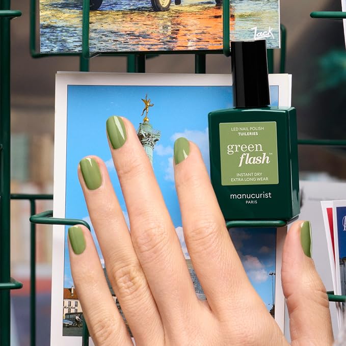 Manucurist Green Flash Tuileries Olive Green LED Gel Nail Polish | LED Gel Polish & Semi-Permanent Nail Varnish, UV Nail Lamp - 12-Free, Bio-Sourced, Vegan, Made in France, 0.5 fl oz