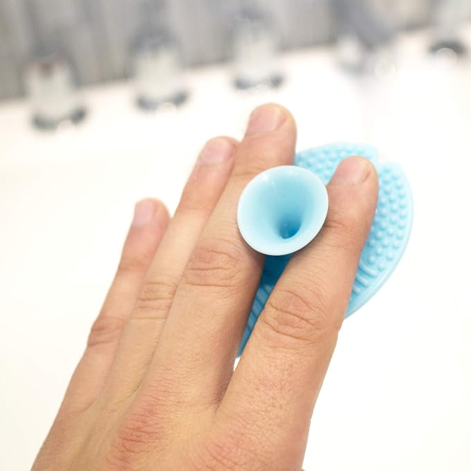 Innobaby Bathin Smart Silicone Cradle Cap Brush for Baby, Essential for Dry Skin & Eczema, Gentle Scrubber & Exfoliator with Suction Handle, Quick Dry Food Grade Silicone, Blue (2 Pack)